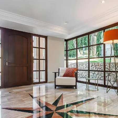With Private Pool Apartment
