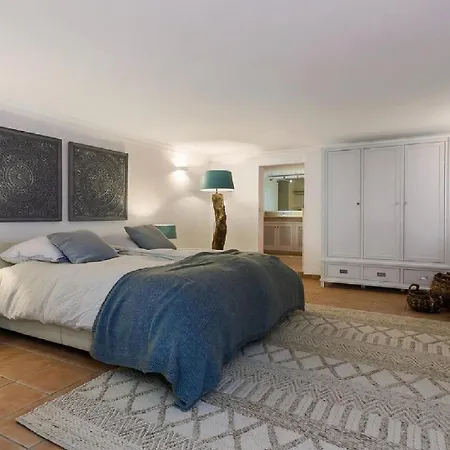 With Private Pool Apartment *